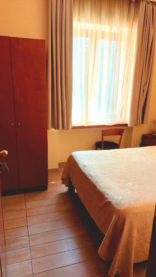 Hotel Klein Wien Πιάνο ντι Σορέντο Εξωτερικό φωτογραφία
