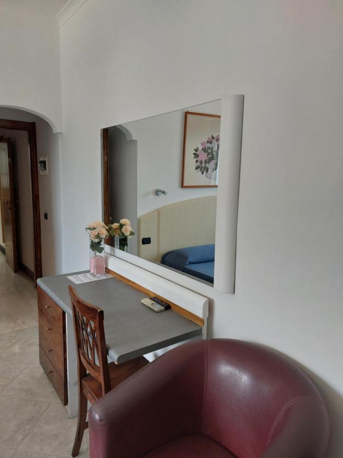 Hotel Klein Wien Πιάνο ντι Σορέντο Εξωτερικό φωτογραφία