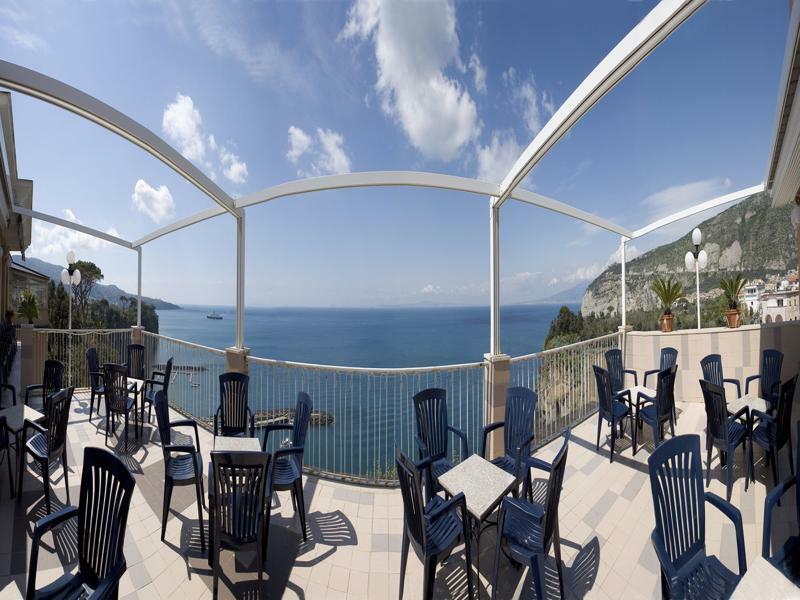 Hotel Klein Wien Πιάνο ντι Σορέντο Εξωτερικό φωτογραφία